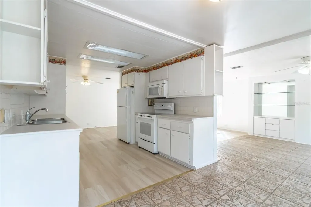 320 N Forest Boulevard Lake Mary FL 32746