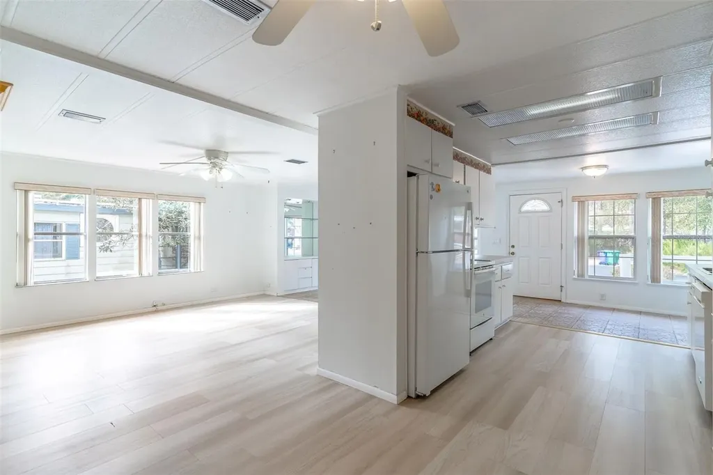 320 N Forest Boulevard Lake Mary FL 32746