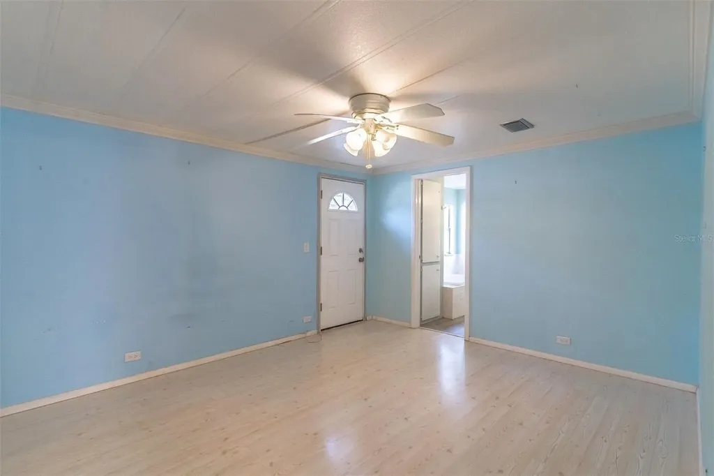 320 N Forest Boulevard Lake Mary FL 32746