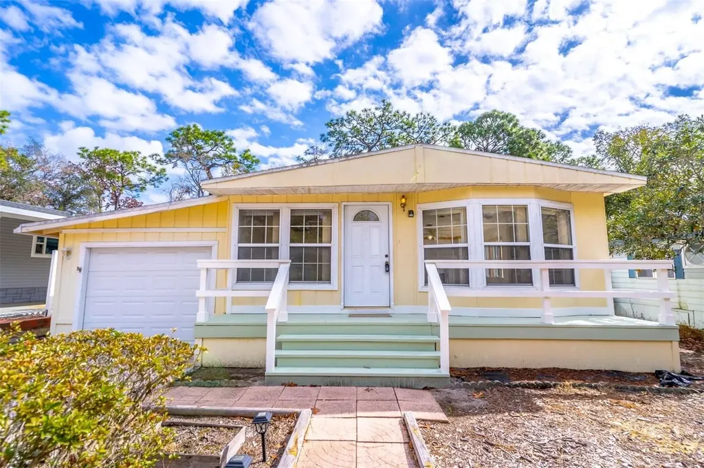 320 N Forest Boulevard Lake Mary FL 32746