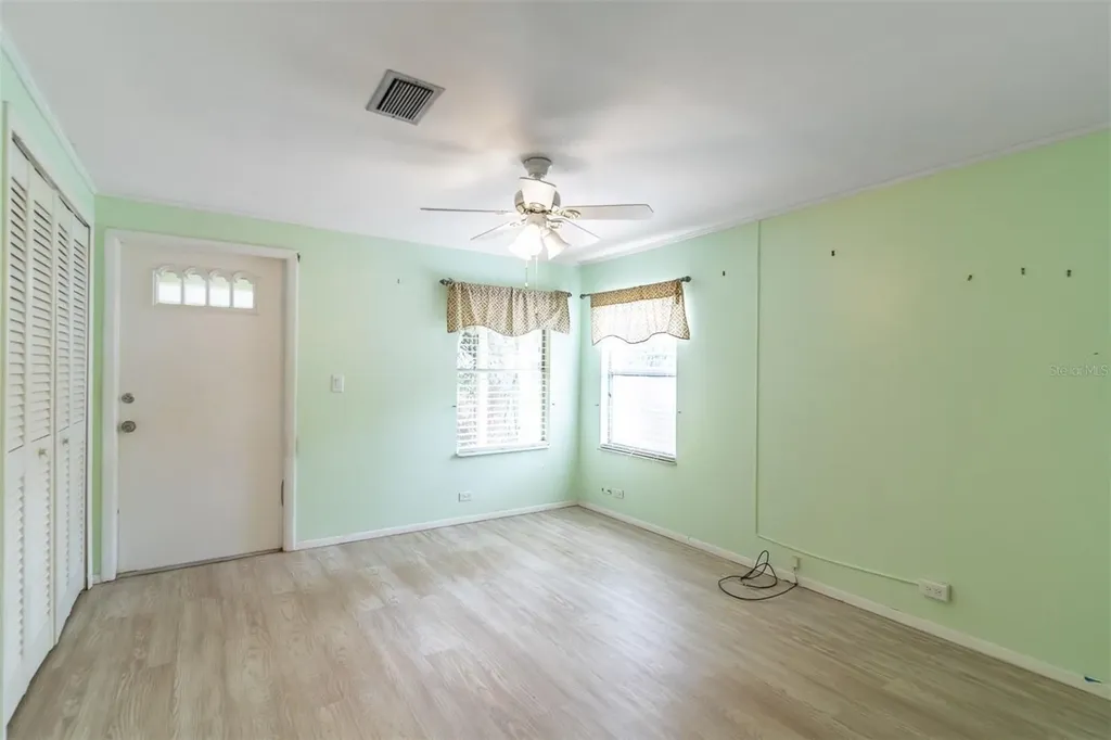 320 N Forest Boulevard Lake Mary FL 32746