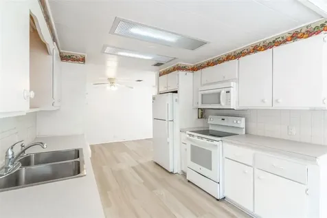 320 N Forest Boulevard Lake Mary FL 32746