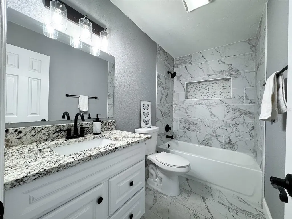 3857 Woodrow Ridge Street Sarasota FL 34233
