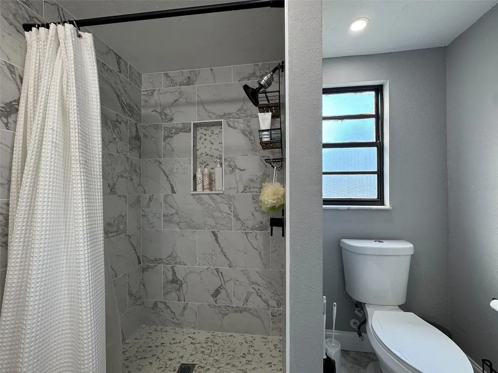 3857 Woodrow Ridge Street Sarasota FL 34233