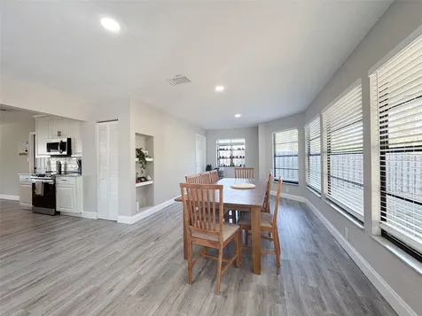 3857 Woodrow Ridge Street Sarasota FL 34233
