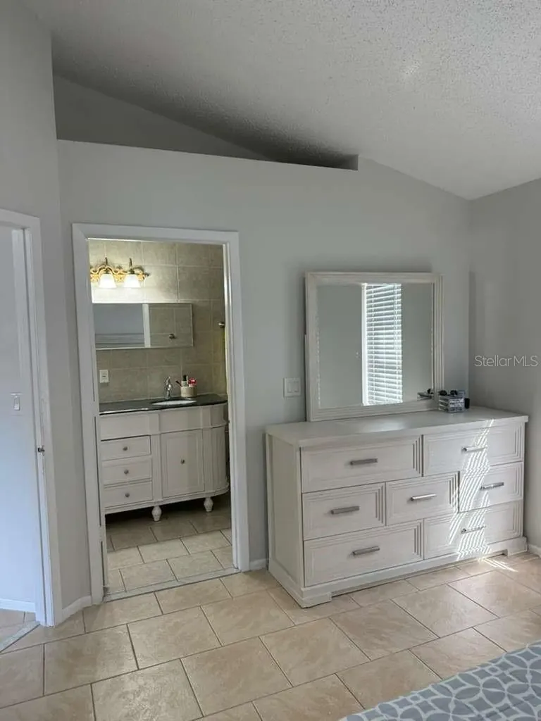 1421 Mohrlake Drive Brandon FL 33511