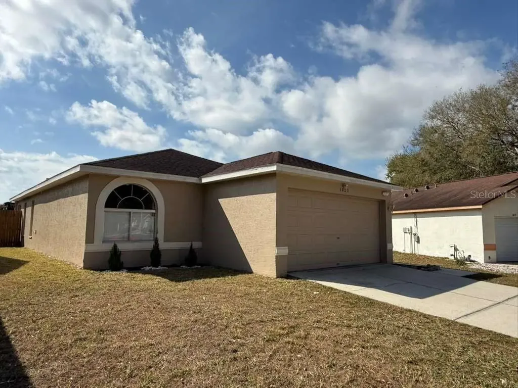 1421 Mohrlake Drive Brandon FL 33511