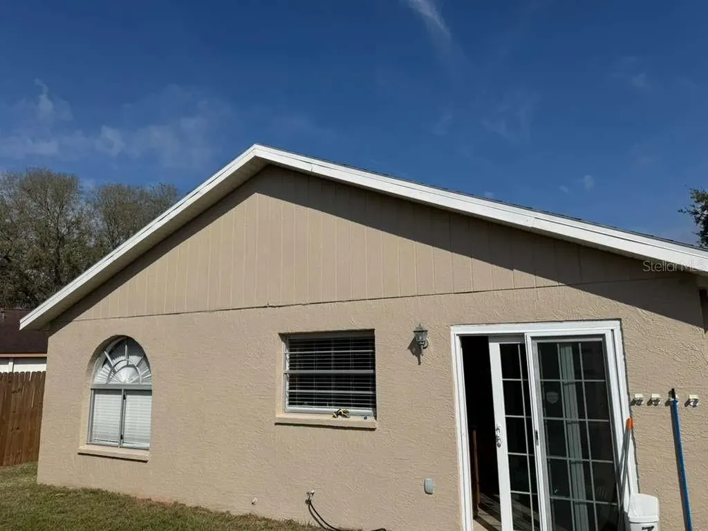 1421 Mohrlake Drive Brandon FL 33511