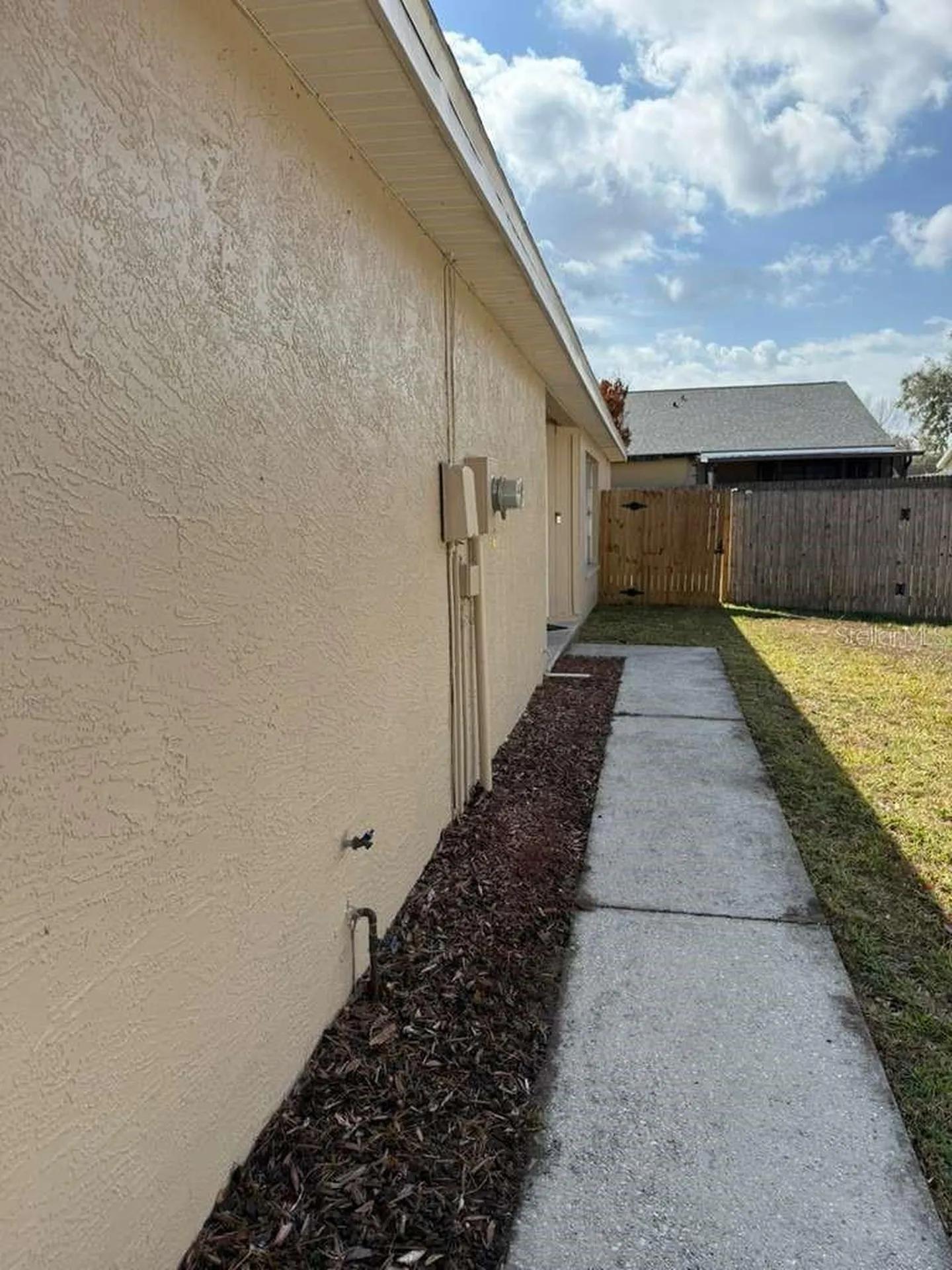 1421 Mohrlake Drive Brandon FL 33511