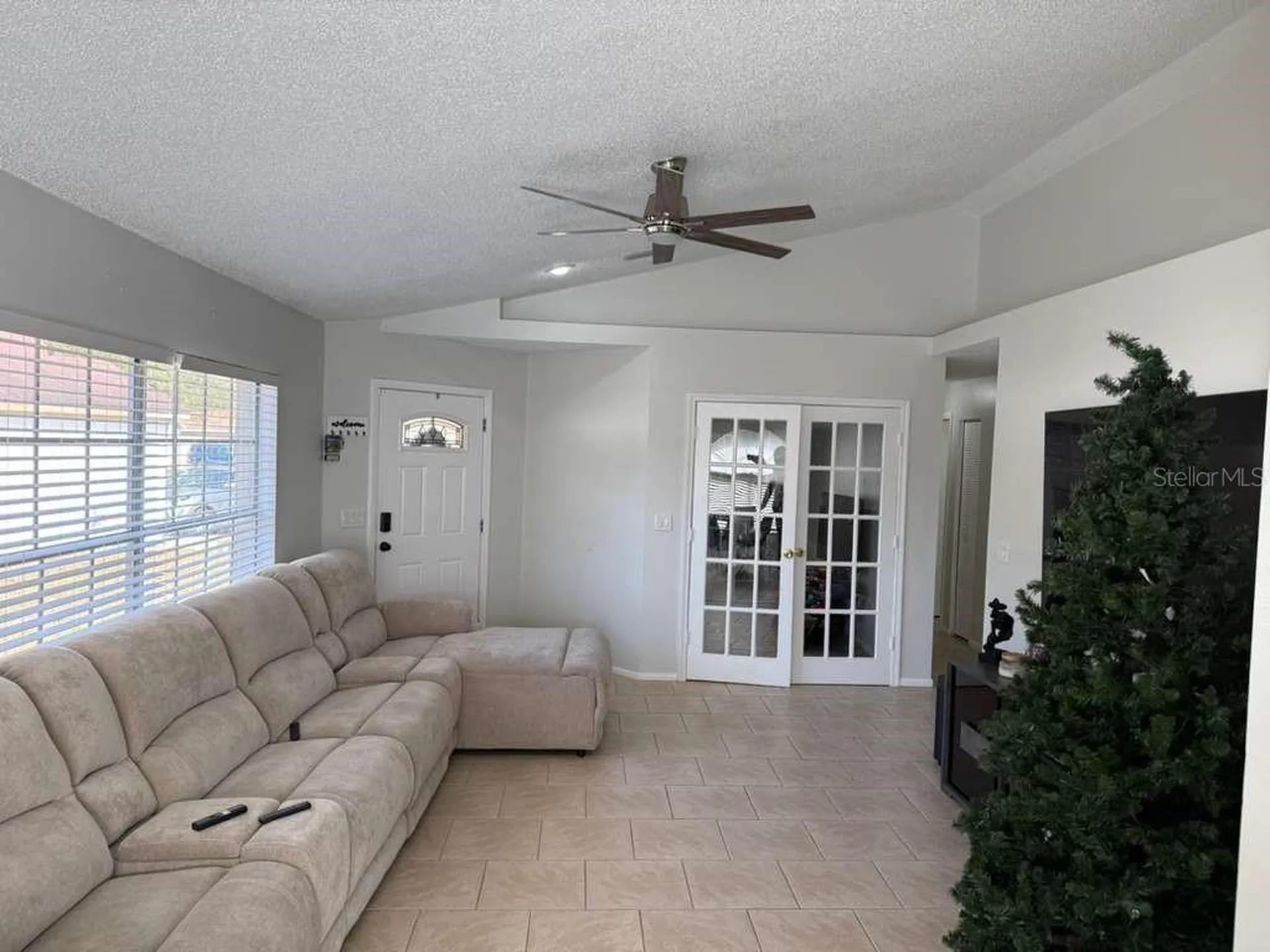 1421 Mohrlake Drive Brandon FL 33511