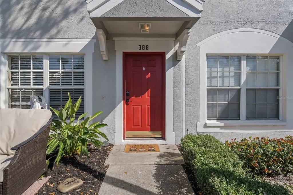 388 Countryside Key Boulevard Oldsmar FL 34677