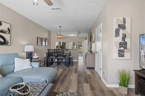 388 Countryside Key Boulevard Oldsmar FL 34677