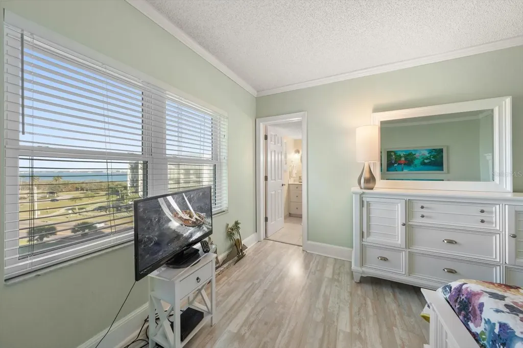 1582 Gulf Boulevard Clearwater Beach FL 33767