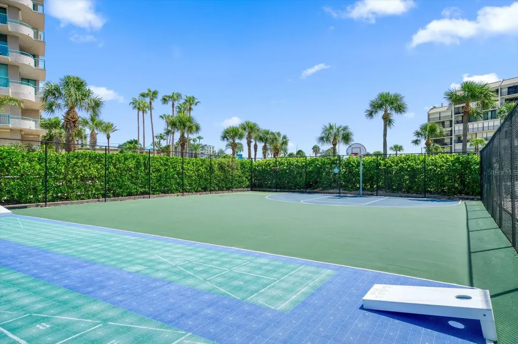 1582 Gulf Boulevard Clearwater Beach FL 33767