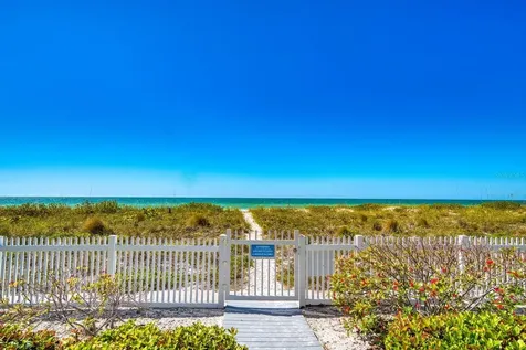1582 Gulf Boulevard Clearwater Beach FL 33767