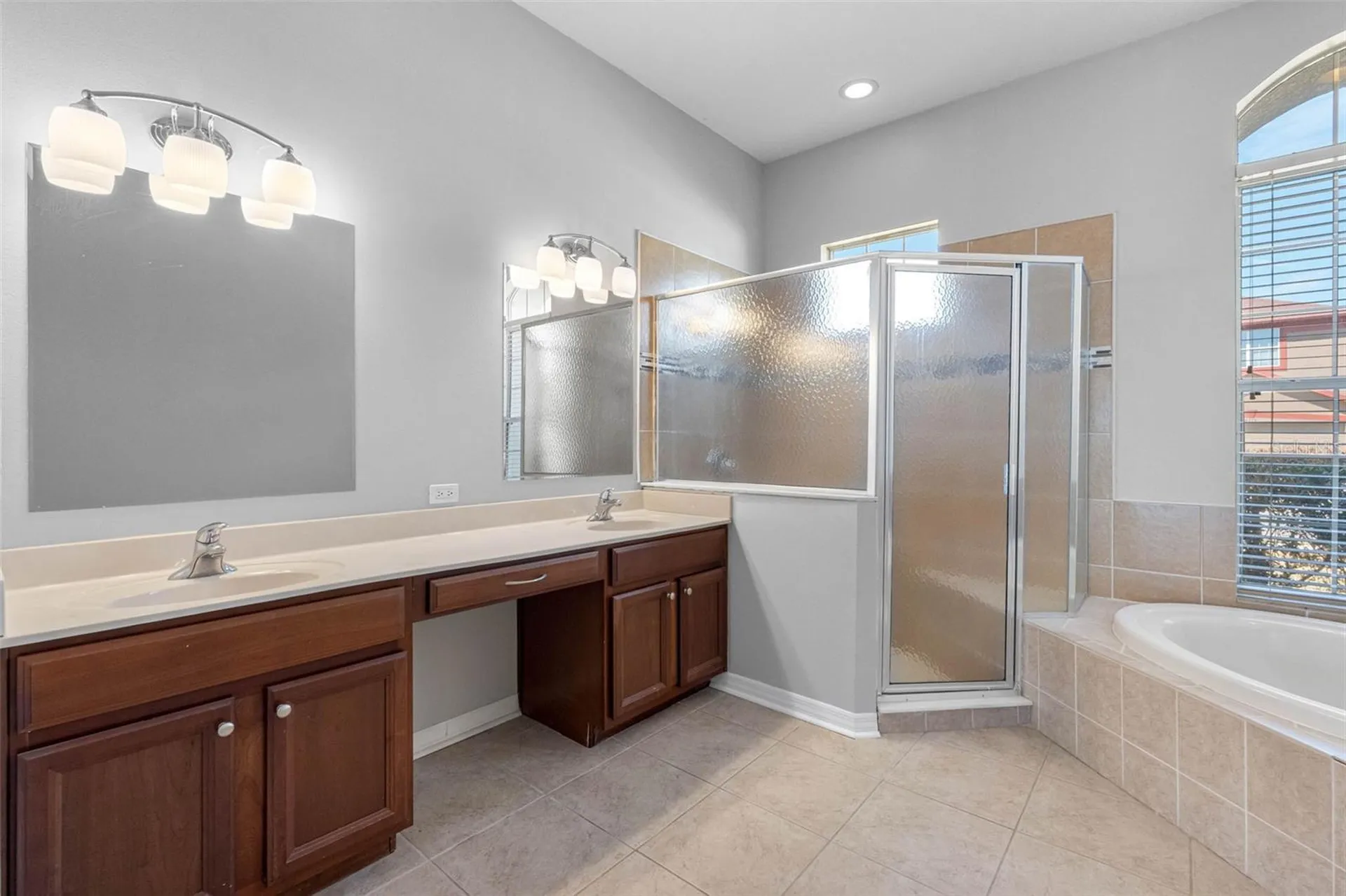 4820 Portmarnock Way Wesley Chapel FL 33543