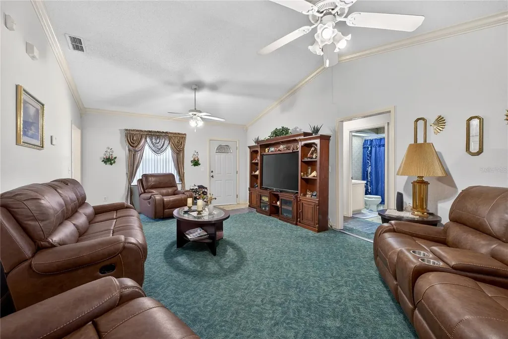 215 Dairy Road Auburndale FL 33823