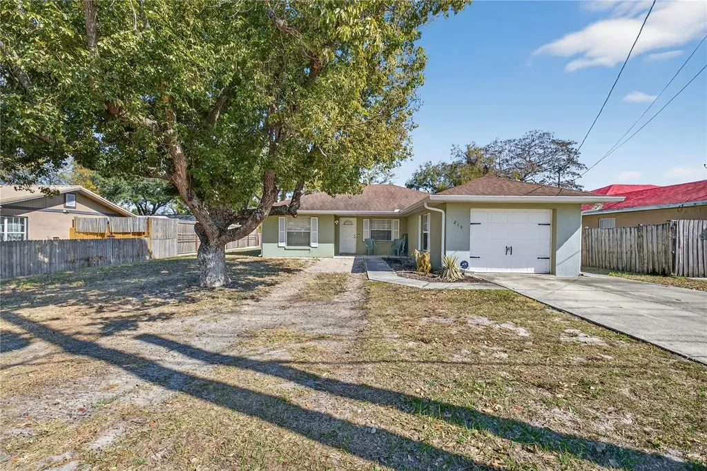215 Dairy Road Auburndale FL 33823