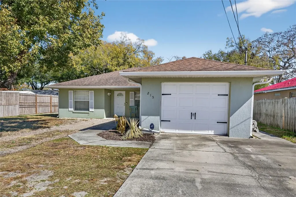 215 Dairy Road Auburndale FL 33823