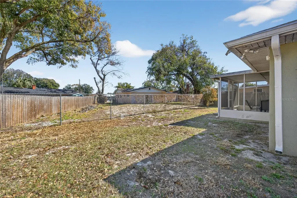 215 Dairy Road Auburndale FL 33823