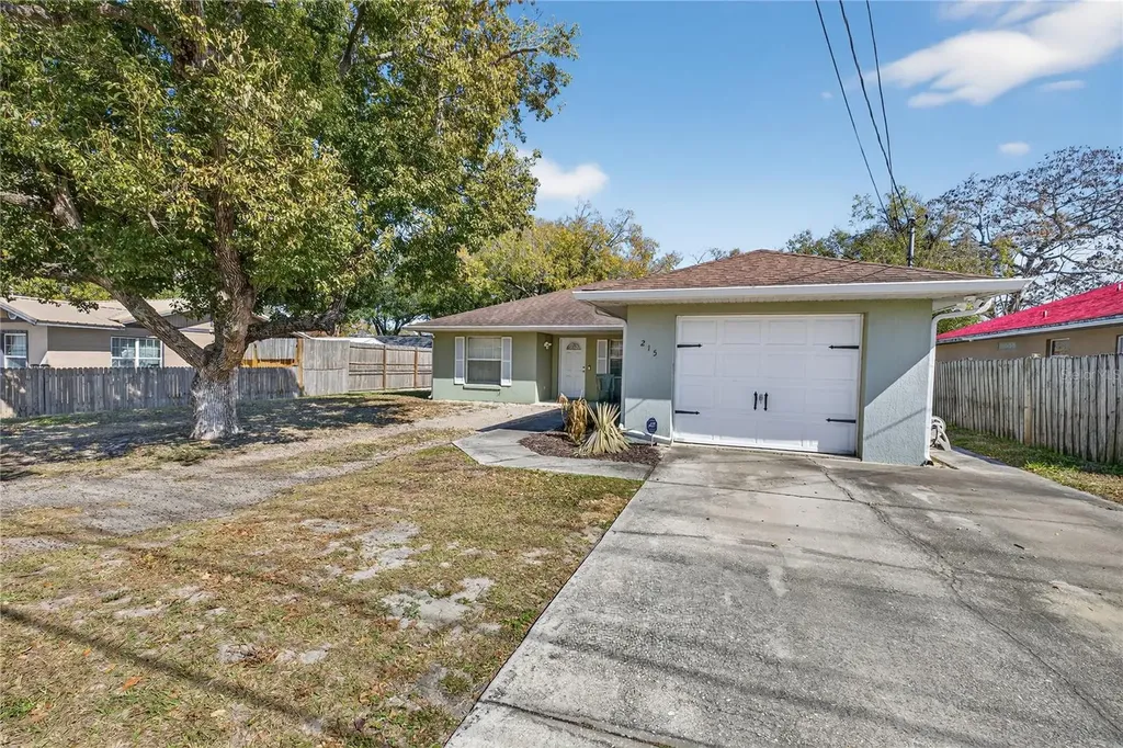 215 Dairy Road Auburndale FL 33823