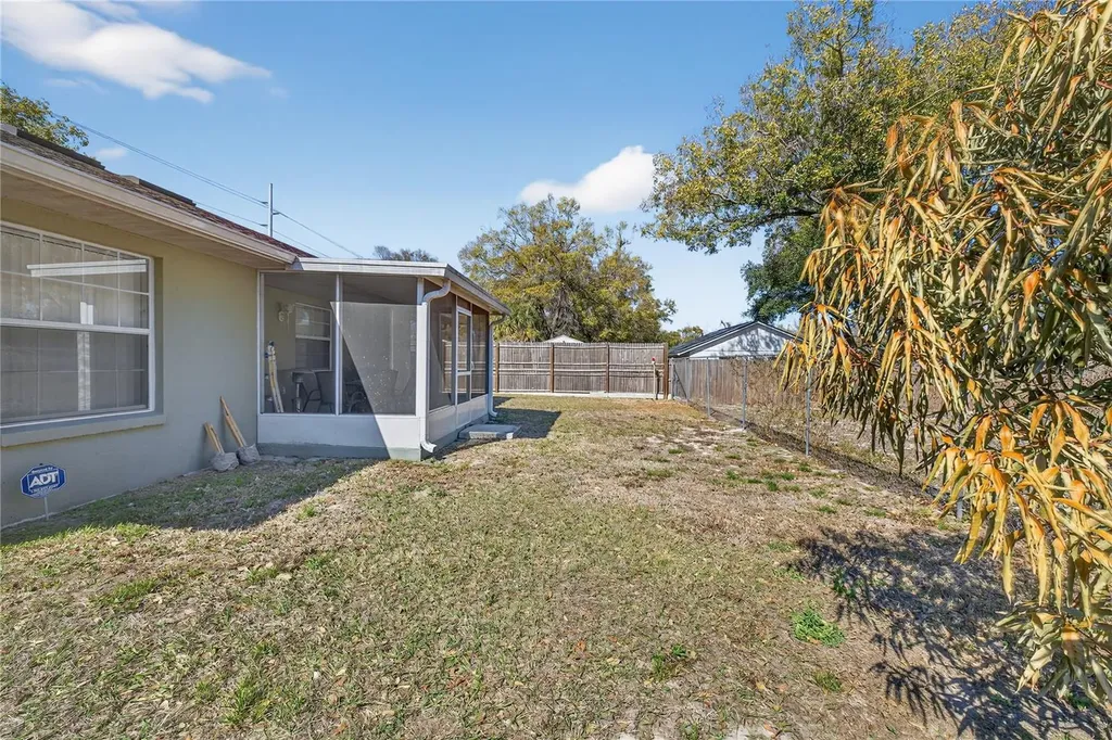 215 Dairy Road Auburndale FL 33823
