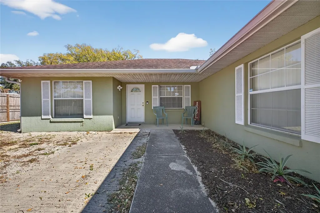 215 Dairy Road Auburndale FL 33823