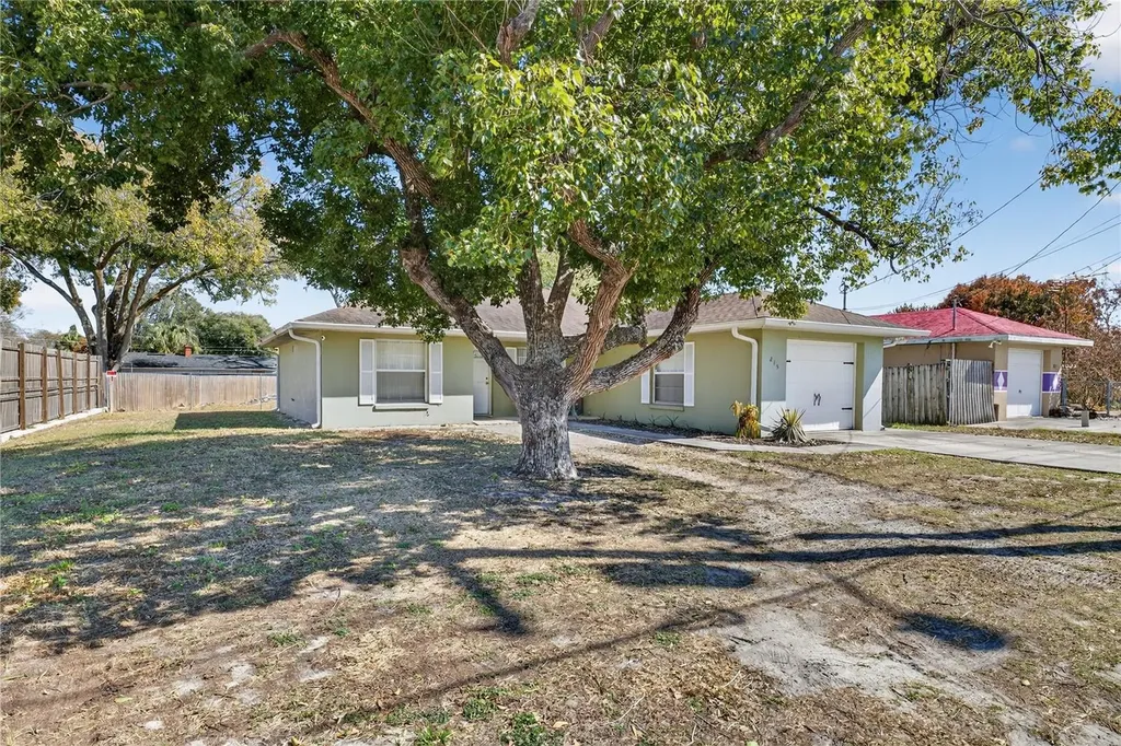 215 Dairy Road Auburndale FL 33823