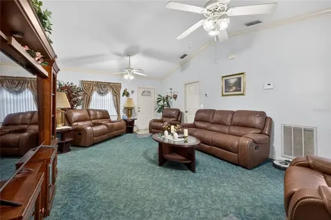 215 Dairy Road Auburndale FL 33823