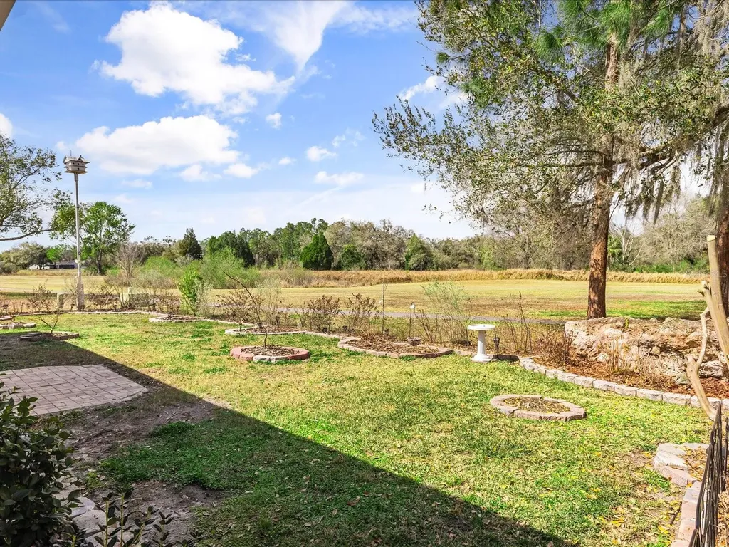 34515 Cedarfield Drive Dade City FL 33523