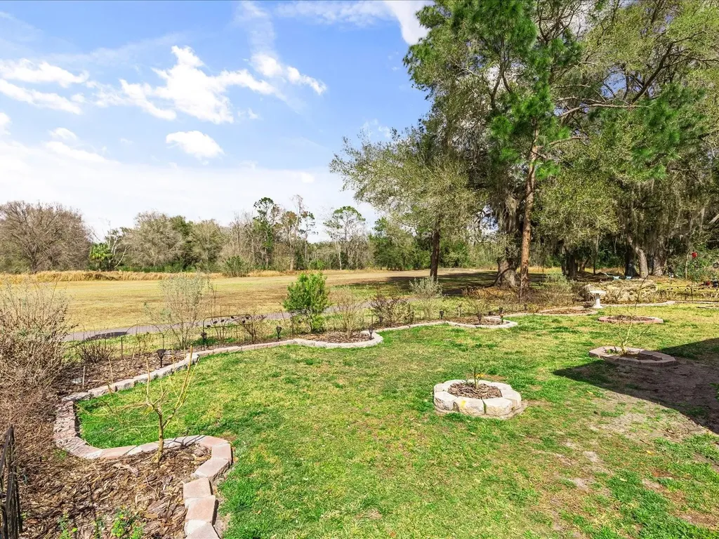34515 Cedarfield Drive Dade City FL 33523