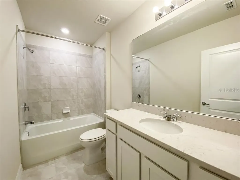 17434 Million Lakes Court Clermont FL 34714