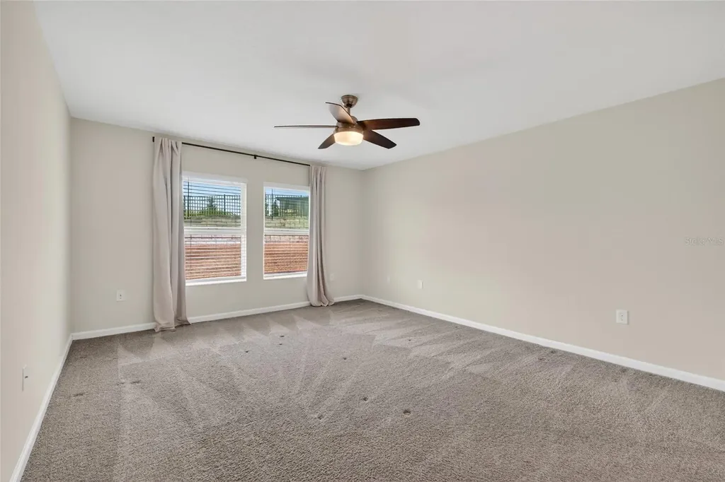 4773 Magnetite Loop Mount Dora FL 32757