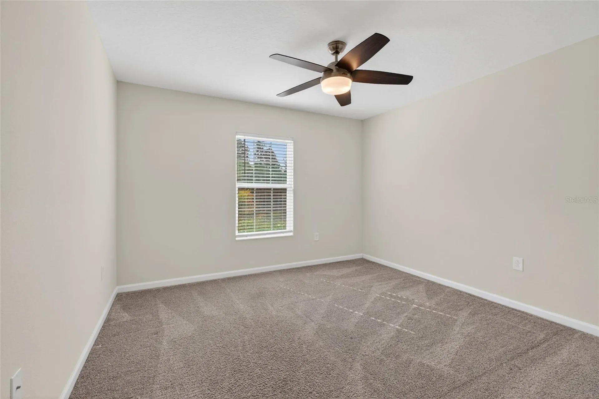 4773 Magnetite Loop Mount Dora FL 32757