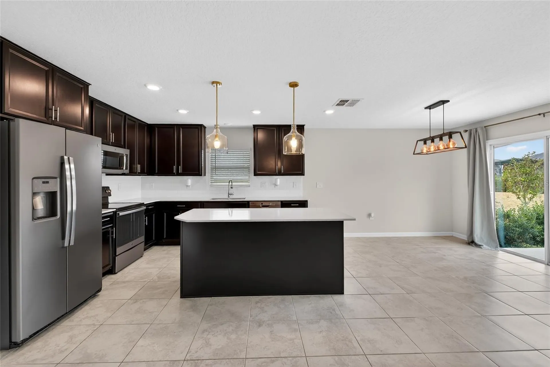 4773 Magnetite Loop Mount Dora FL 32757