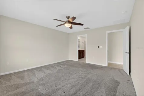 4773 Magnetite Loop Mount Dora FL 32757