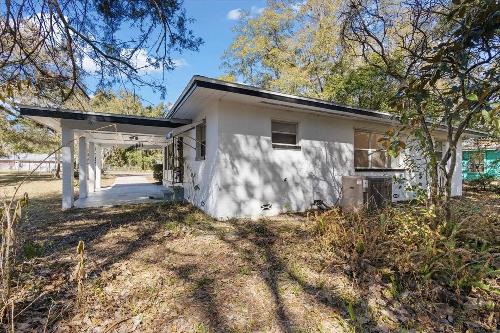1621 E University Avenue Gainesville FL 32641
