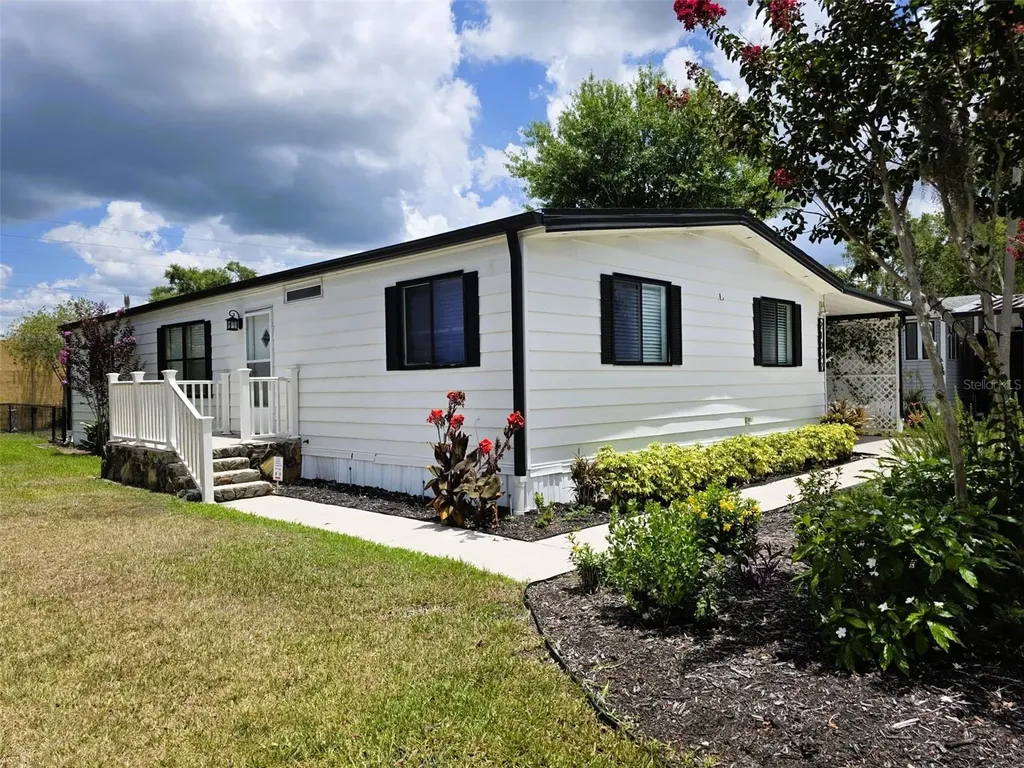 21052 Little Magens Loop Lutz FL 33558