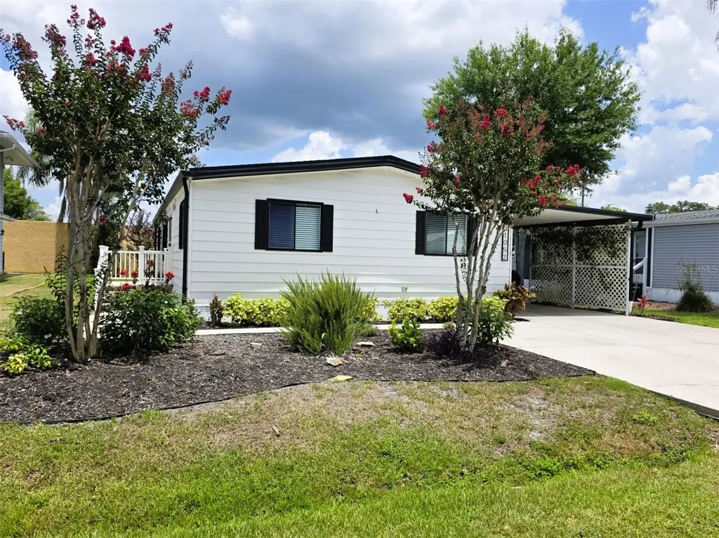21052 Little Magens Loop Lutz FL 33558