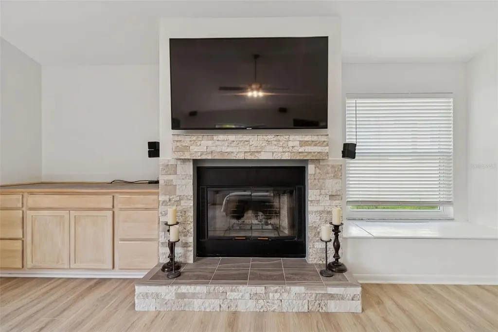 2194 Pinnacle Circle N Palm Harbor FL 34684
