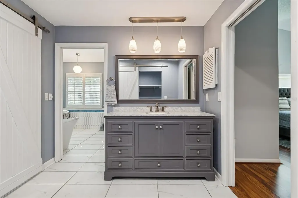 2194 Pinnacle Circle N Palm Harbor FL 34684