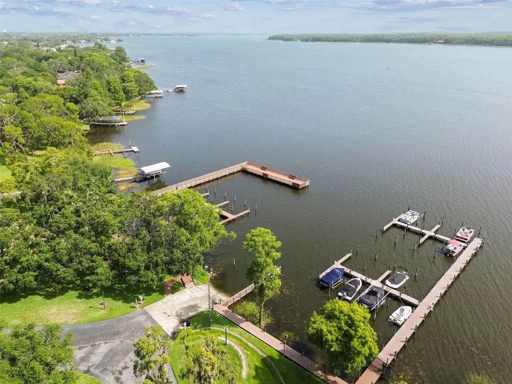 2194 Pinnacle Circle N Palm Harbor FL 34684