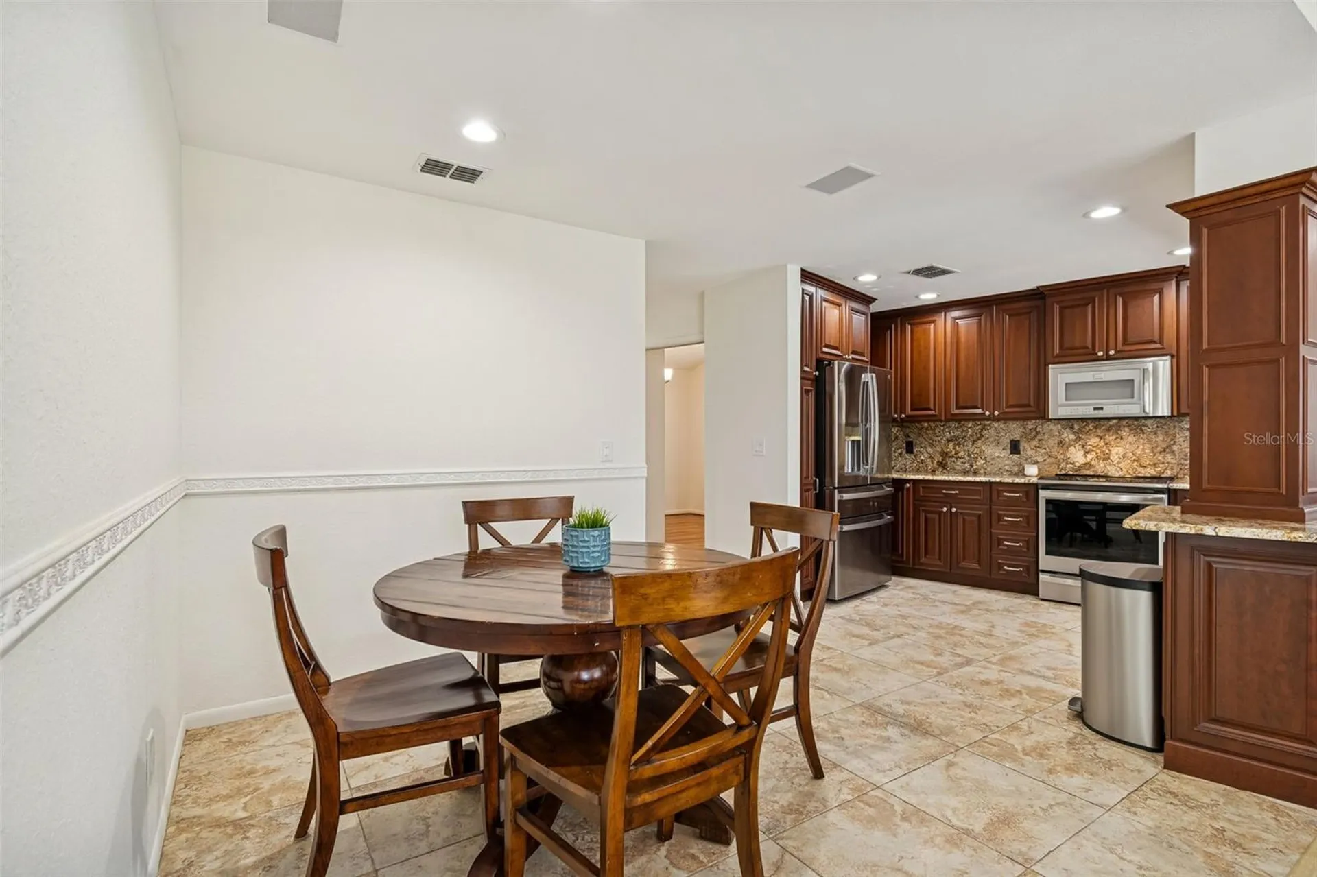 2194 Pinnacle Circle N Palm Harbor FL 34684