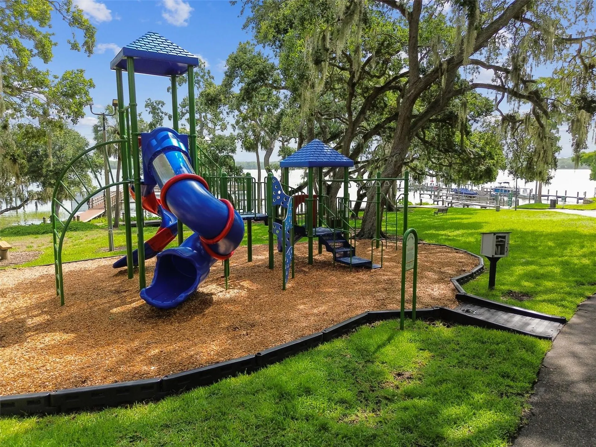 2194 Pinnacle Circle N Palm Harbor FL 34684