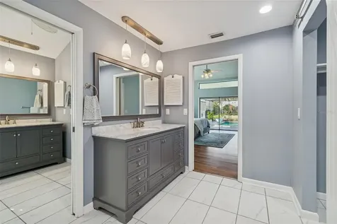 2194 Pinnacle Circle N Palm Harbor FL 34684