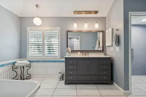 2194 Pinnacle Circle N Palm Harbor FL 34684