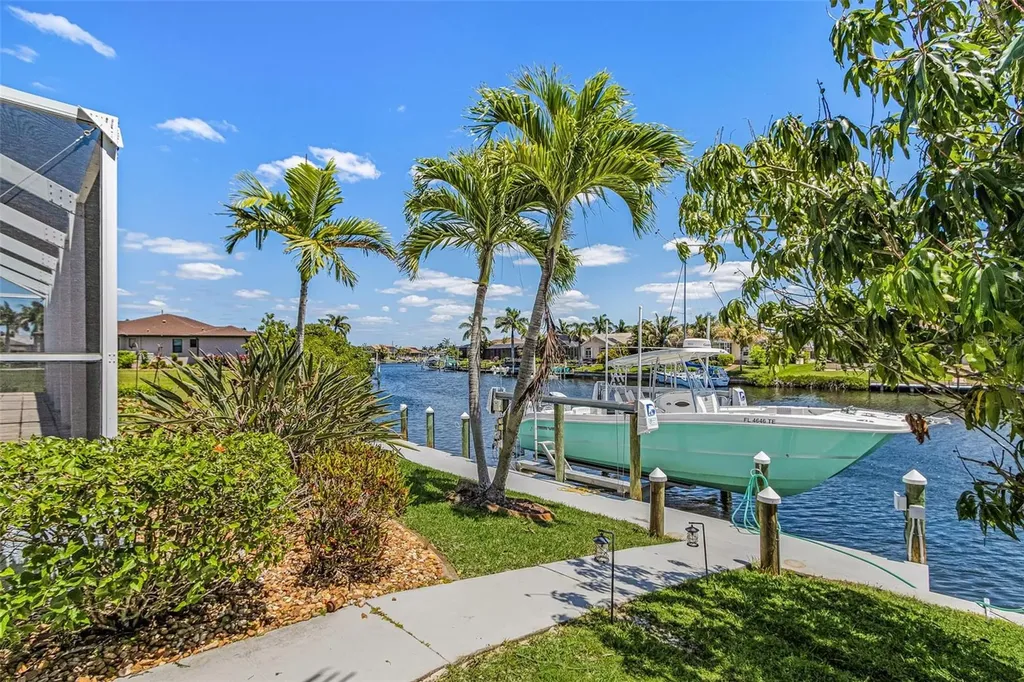 1359 Pine Siskin Drive Punta Gorda FL 33950