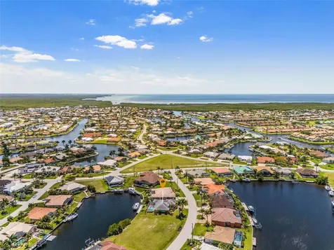 1359 Pine Siskin Drive Punta Gorda FL 33950
