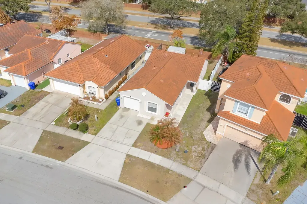 2317 Santa Lucia Street Kissimmee FL 34743