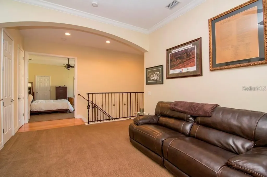 2907 Hansen Manor Lane Tampa FL 33611